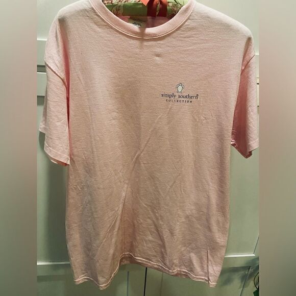 NWT Simply Southern Collection ‘This is How We Roll’ Medium Pink T Short CAMPER - Picture 2 of 10